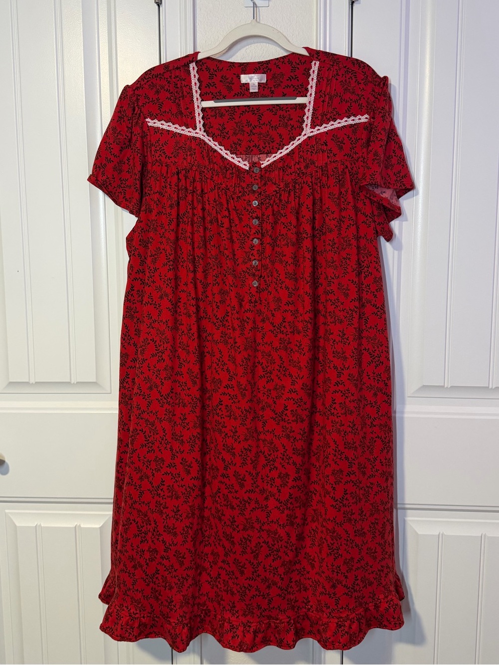 Secret Treasures Red Floral Knit Sleep Gown with Black Vine Print